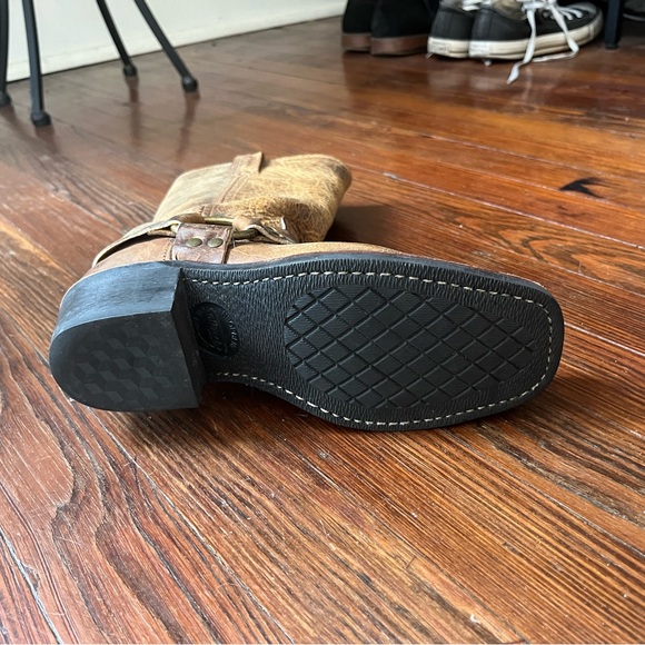 Frye brown leather harness boots distressed size 6.5 - Picture 8 of 16